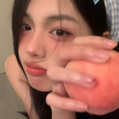傻白甜的霸总老公 海报